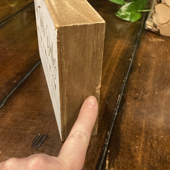 Kids Table Only Sign and New Bag of Wooden Hearts - Picture 5 of 10